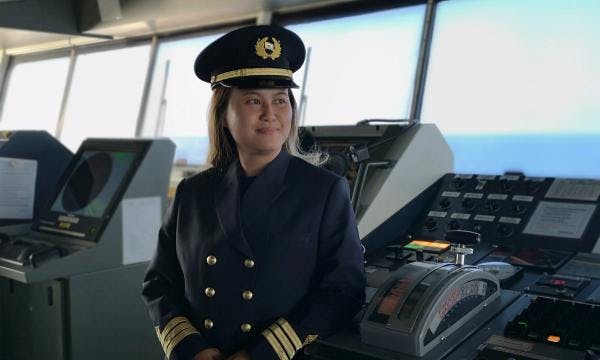 inspiring women at sea